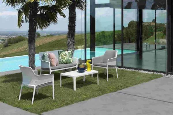 nardi_tables_nettable100_ambient-images4_lr-min-scaled