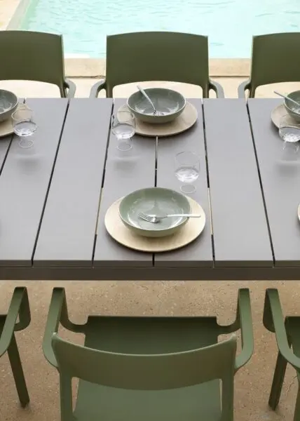 nardi_tables_rio210_ambient-images11_lr-min