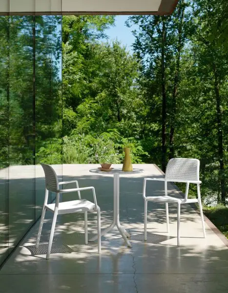 nardi_tables_step_ambient-images2_lr-min