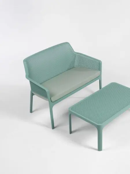 nardi_chairs_netbench_views5_hr-scaled